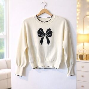 ✨ Whimsical Coquette Cropped Knit Sweater w Black Bow Detail Size M